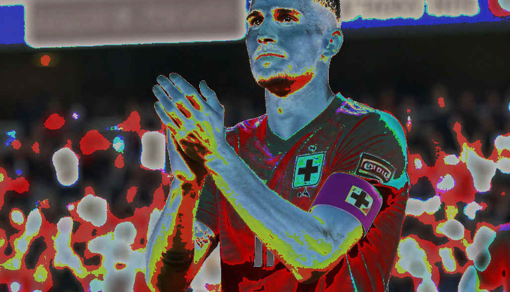 রাফায়েল মার্কেসের “একই তীব্রতা”: মেক্সিকোর খাতায় যে পাঁচটি কলাম এখনো ফাঁকা
